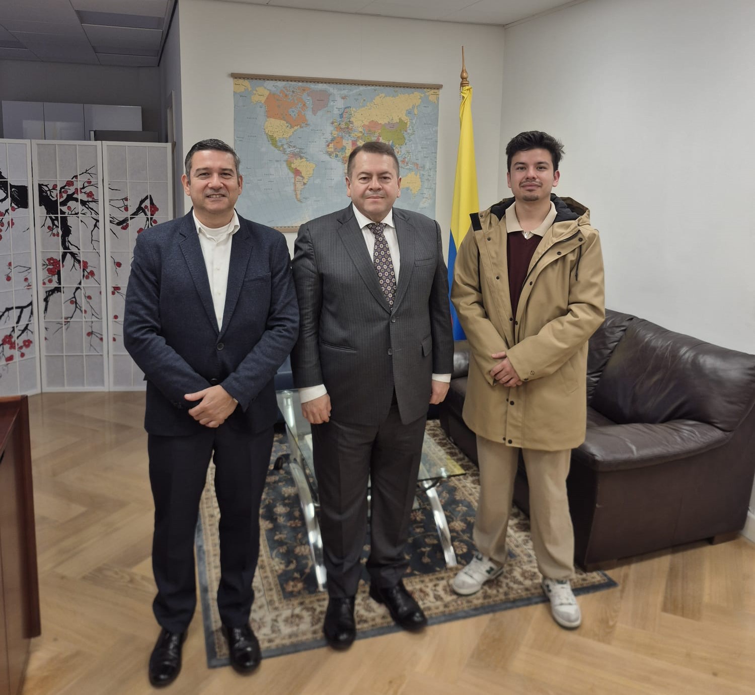 Consulado de Colombia en Ámsterdam fortalece lazos culturales, académicos y estratégicos en los Países Bajos