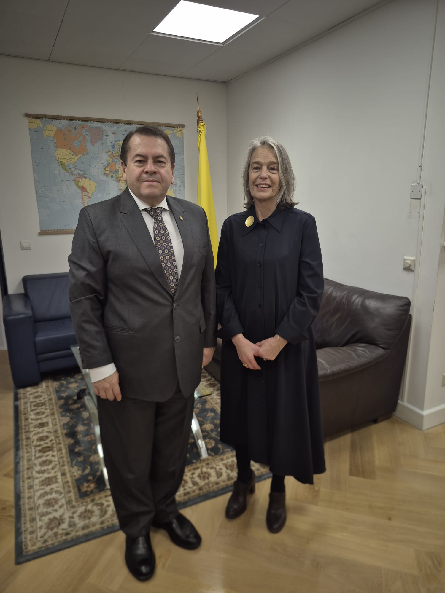 Consulado de Colombia en Ámsterdam fortalece lazos culturales, académicos y estratégicos en los Países Bajos